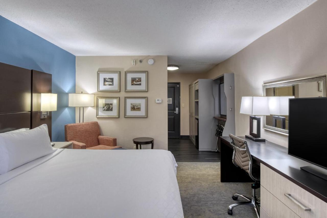 Hotel Holiday & Atlanta Airport North By Ihg 4*