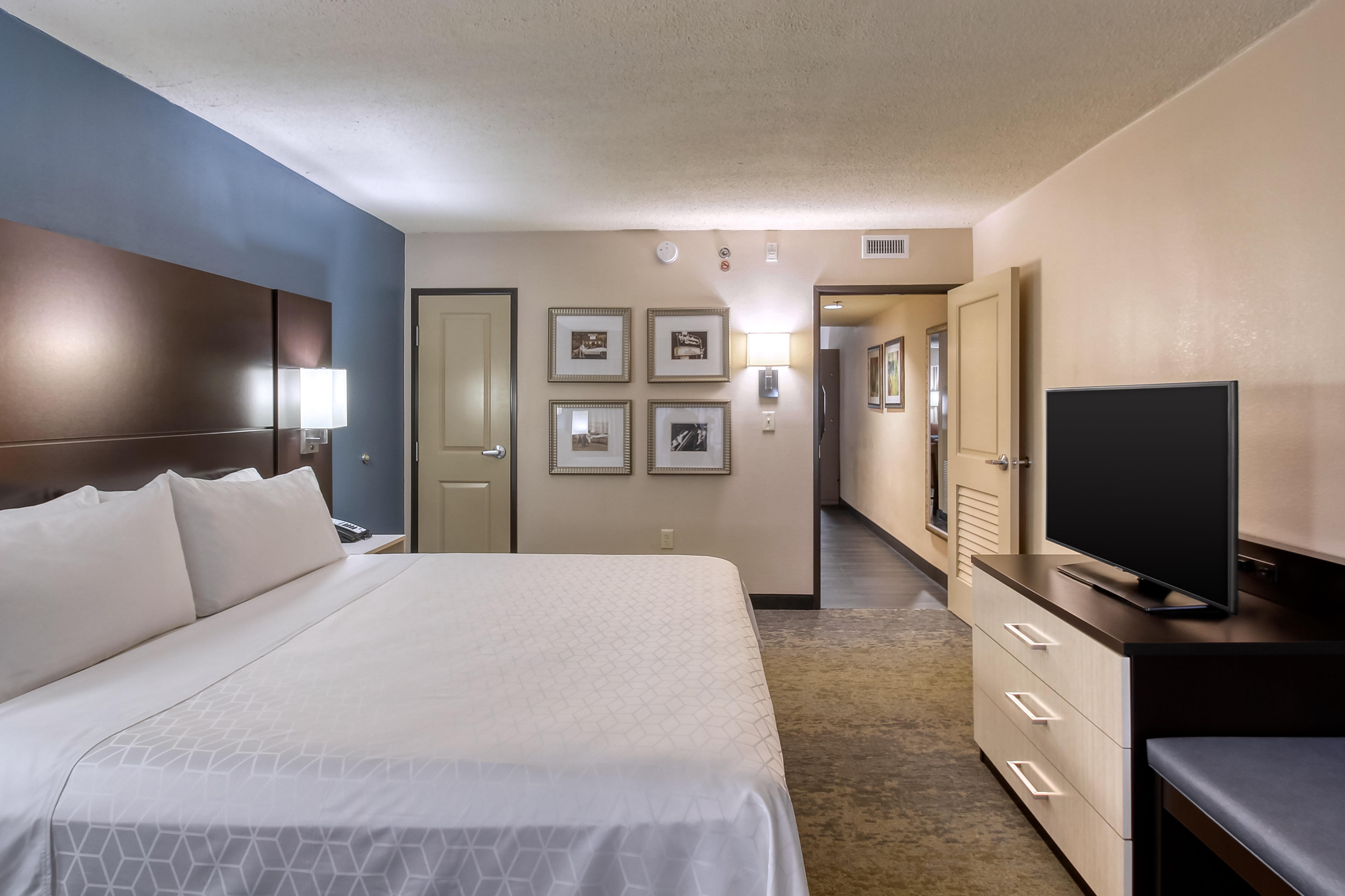Hotel & Atlanta Airport North By Ihg 4*