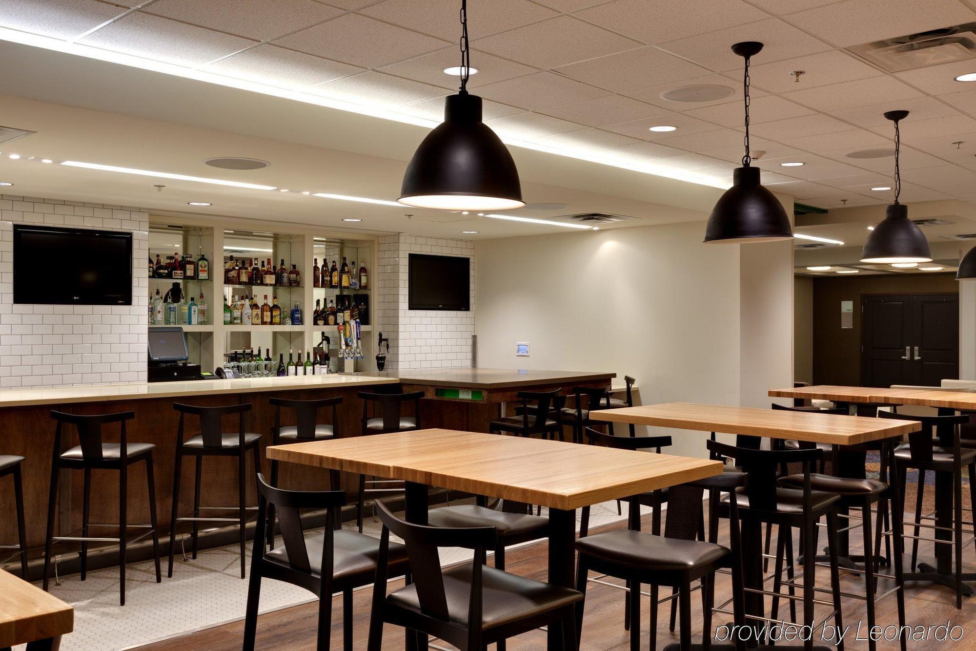 Hotel & Atlanta Airport North By Ihg 4*